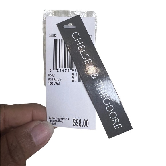 NWT Chelsea Theodore Cream Poncho Sweater S/M - Picture 4 of 5